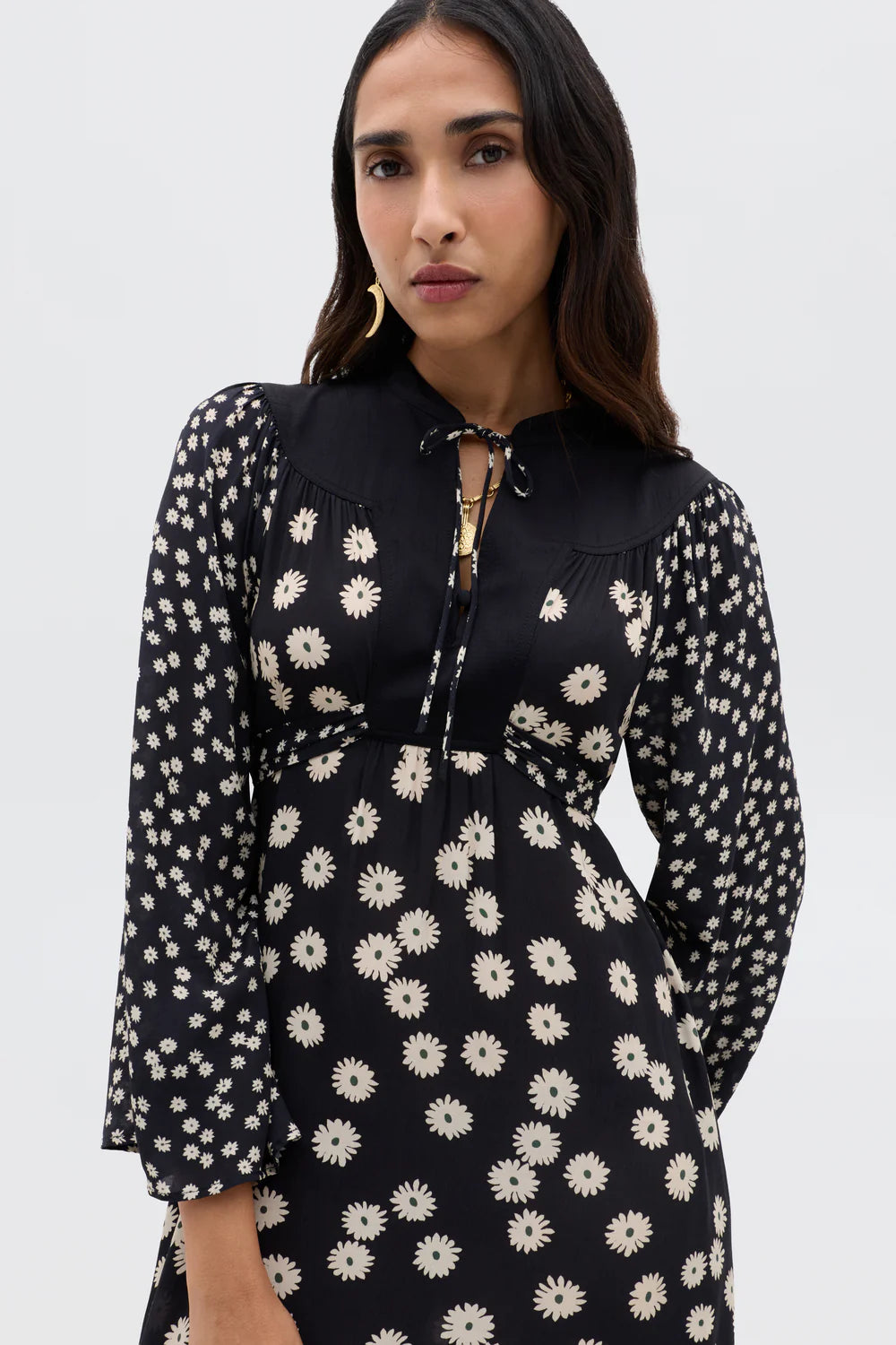 Dress Anela Daisy Black