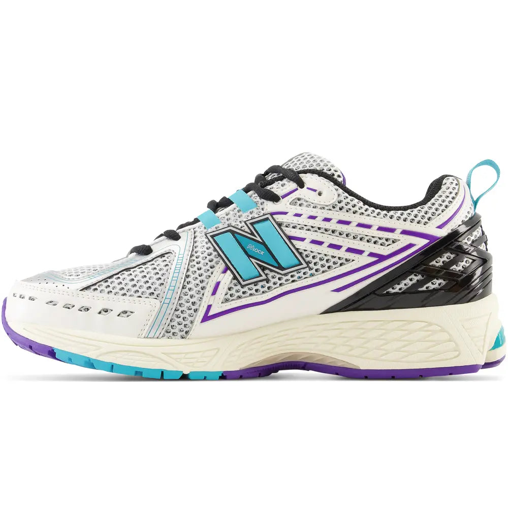 M1906RCF Sneakers in Turquoise