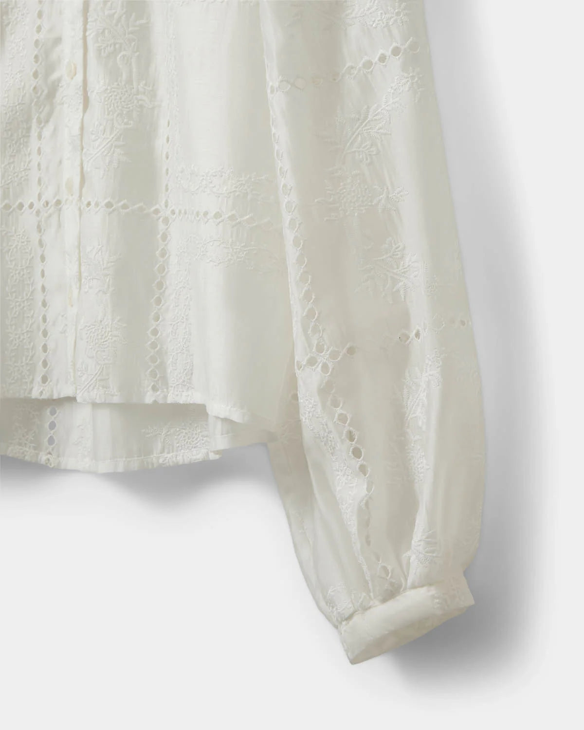 Shirt Cora Embroidered White