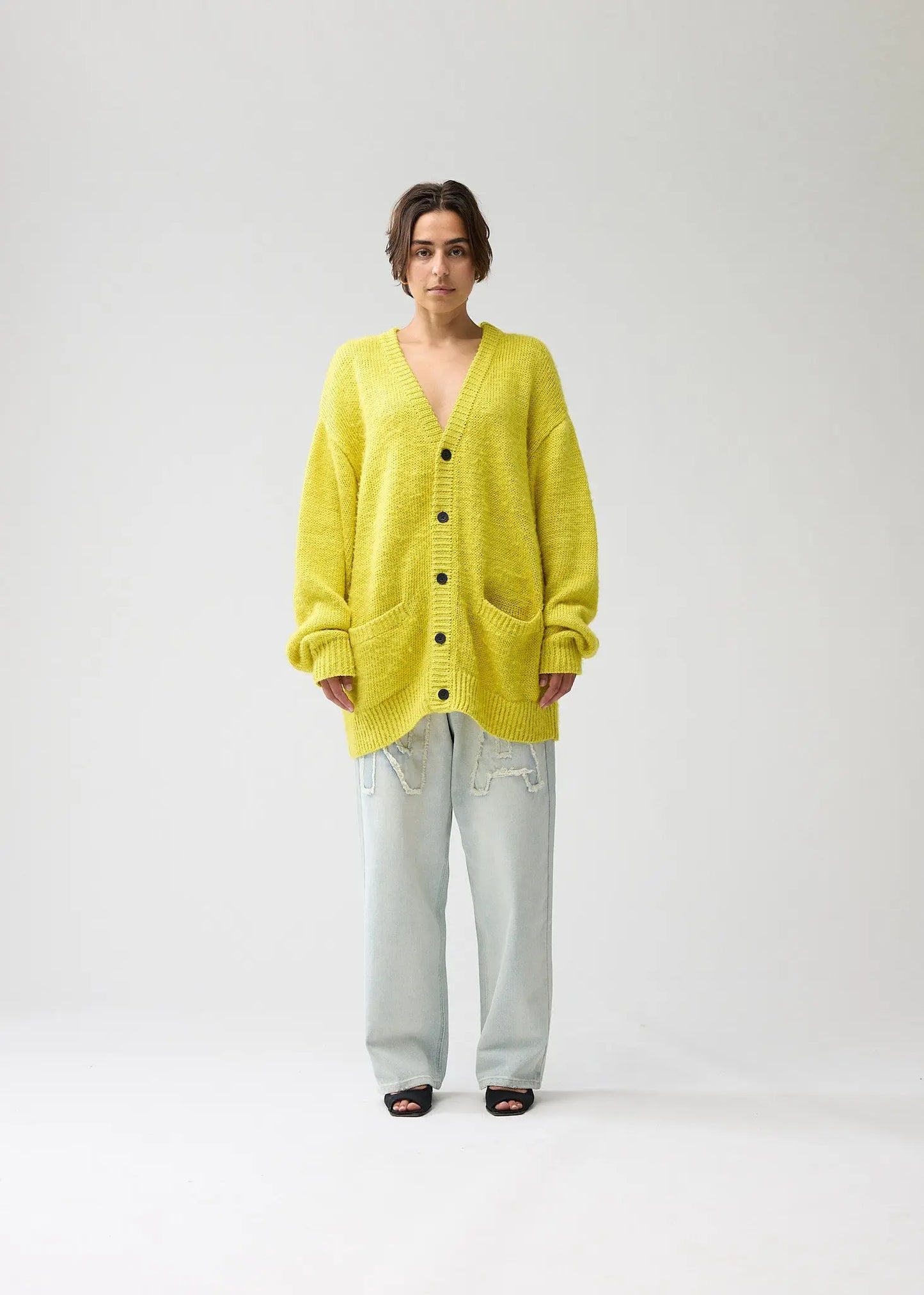 Cardigan Linnen Logo Celery Yellow