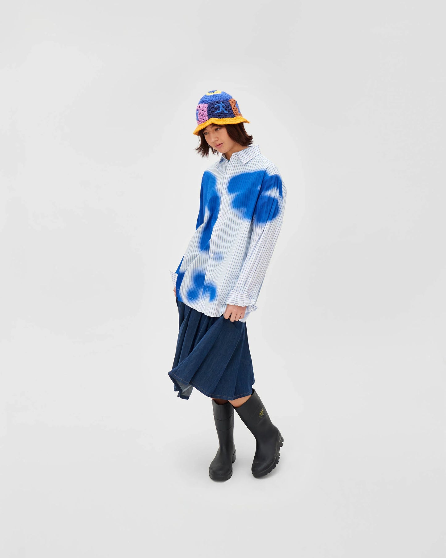 Shirt Blurry Face White