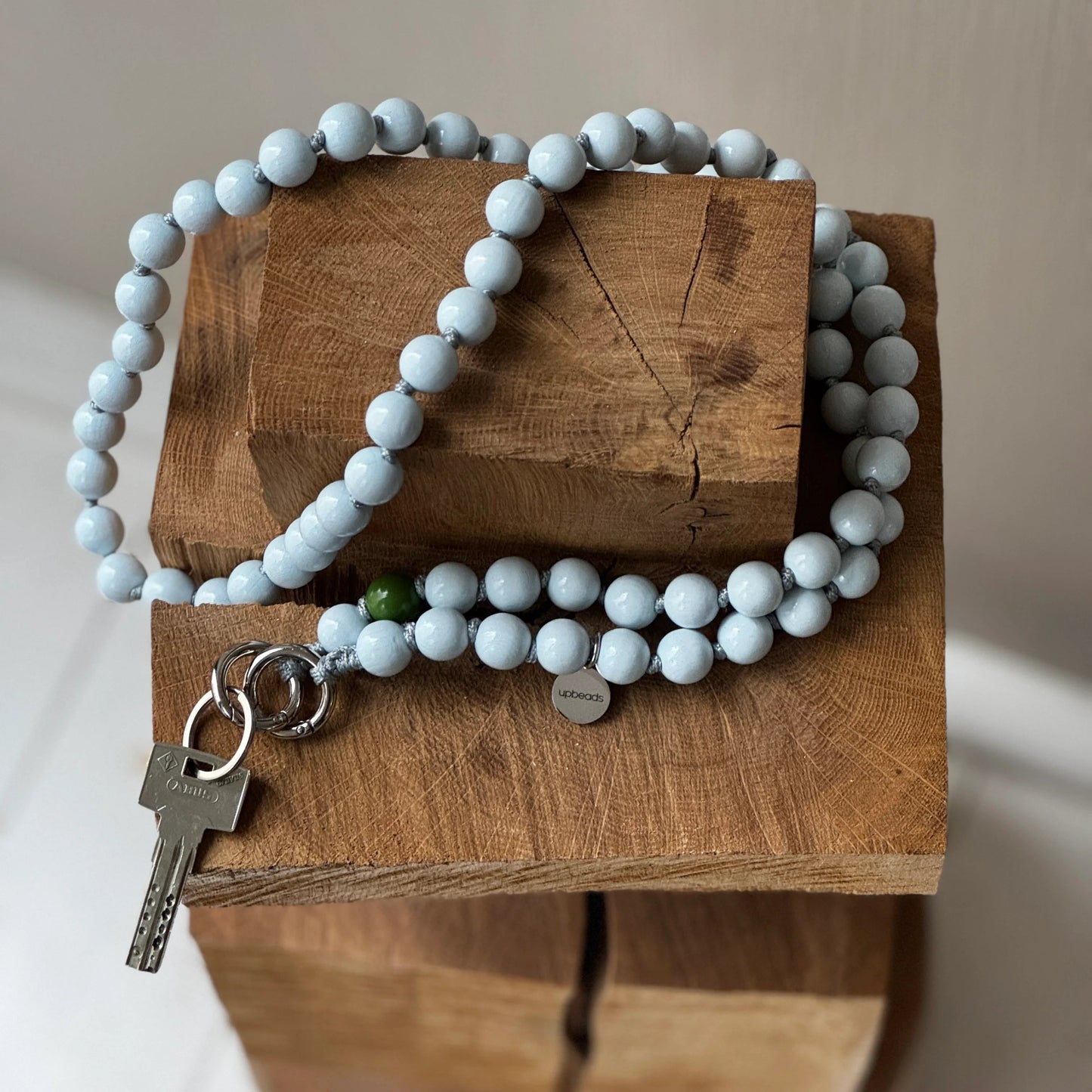 Bead Chain Cloudy Light Blue