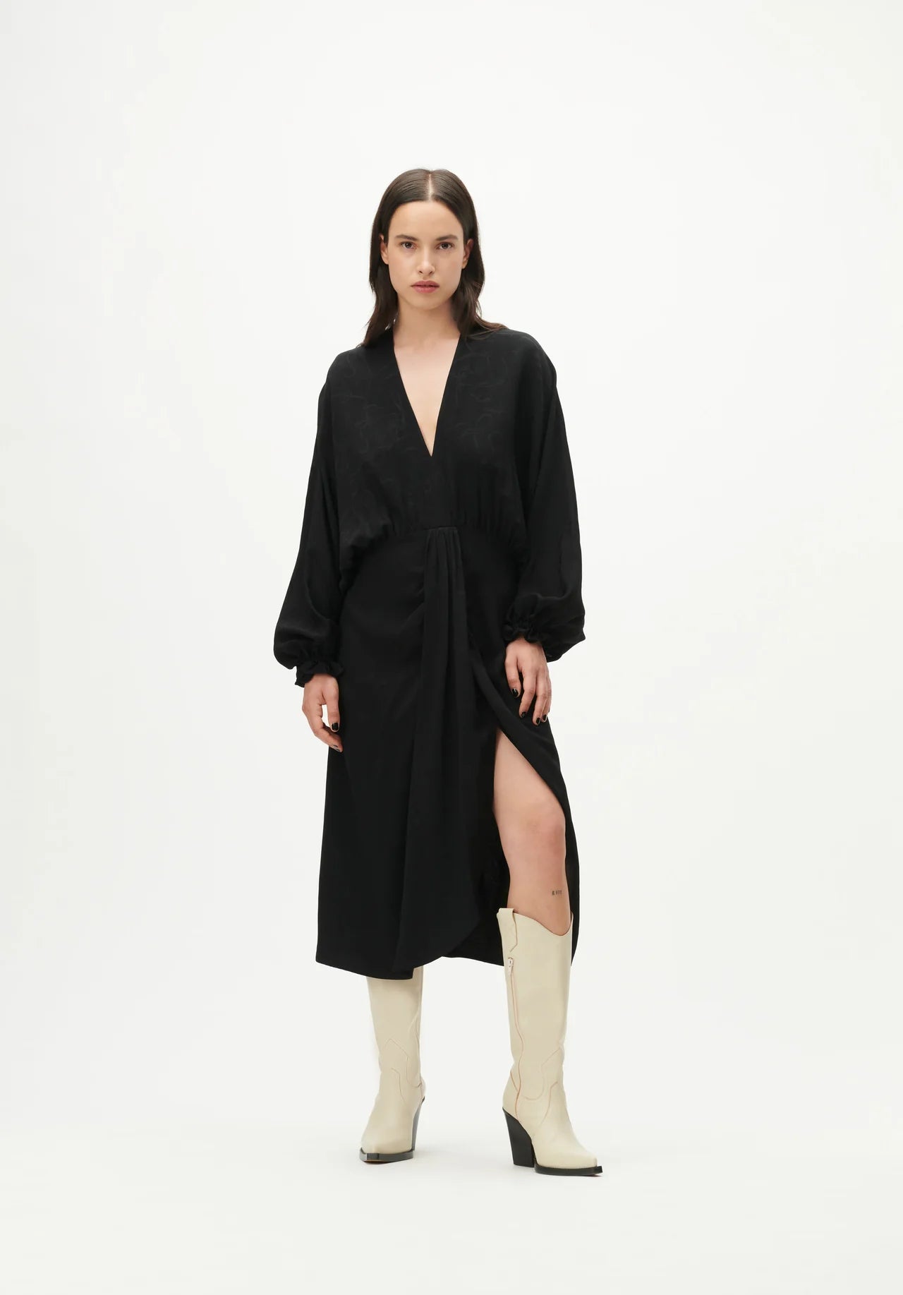 Dress Dash Black