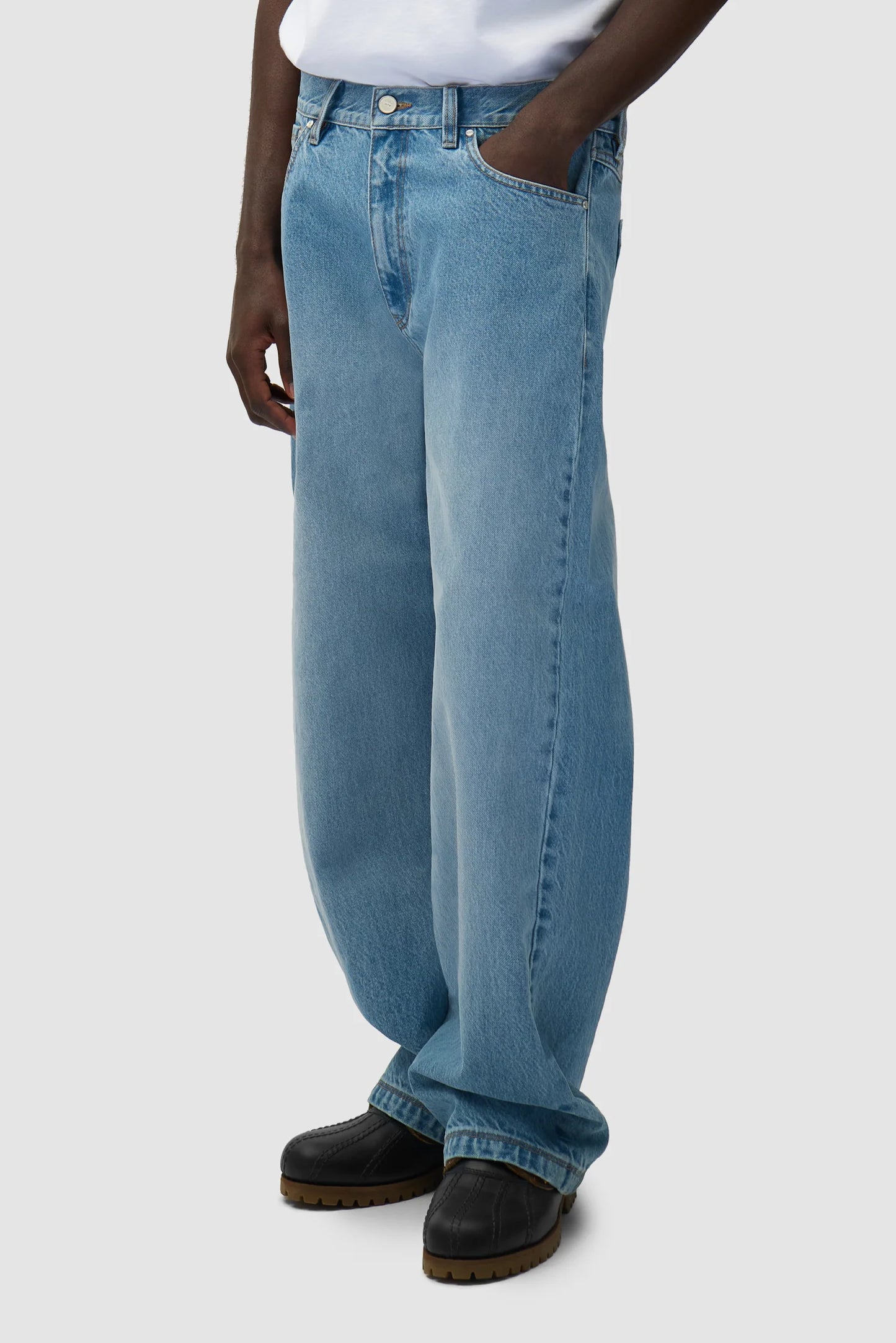 Jeans Basic Bleach