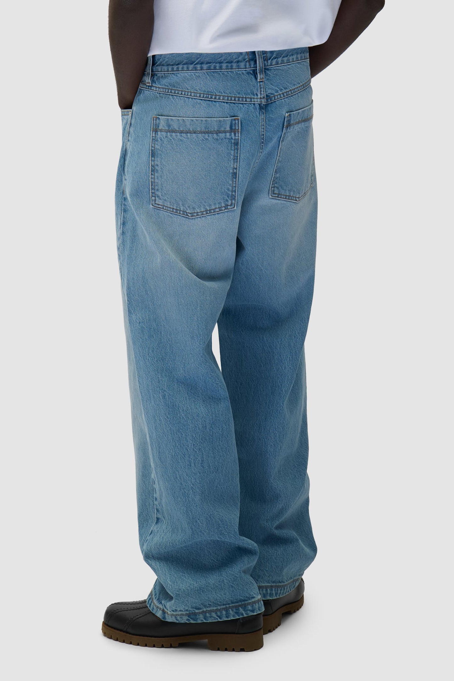 Jeans Basic Bleach