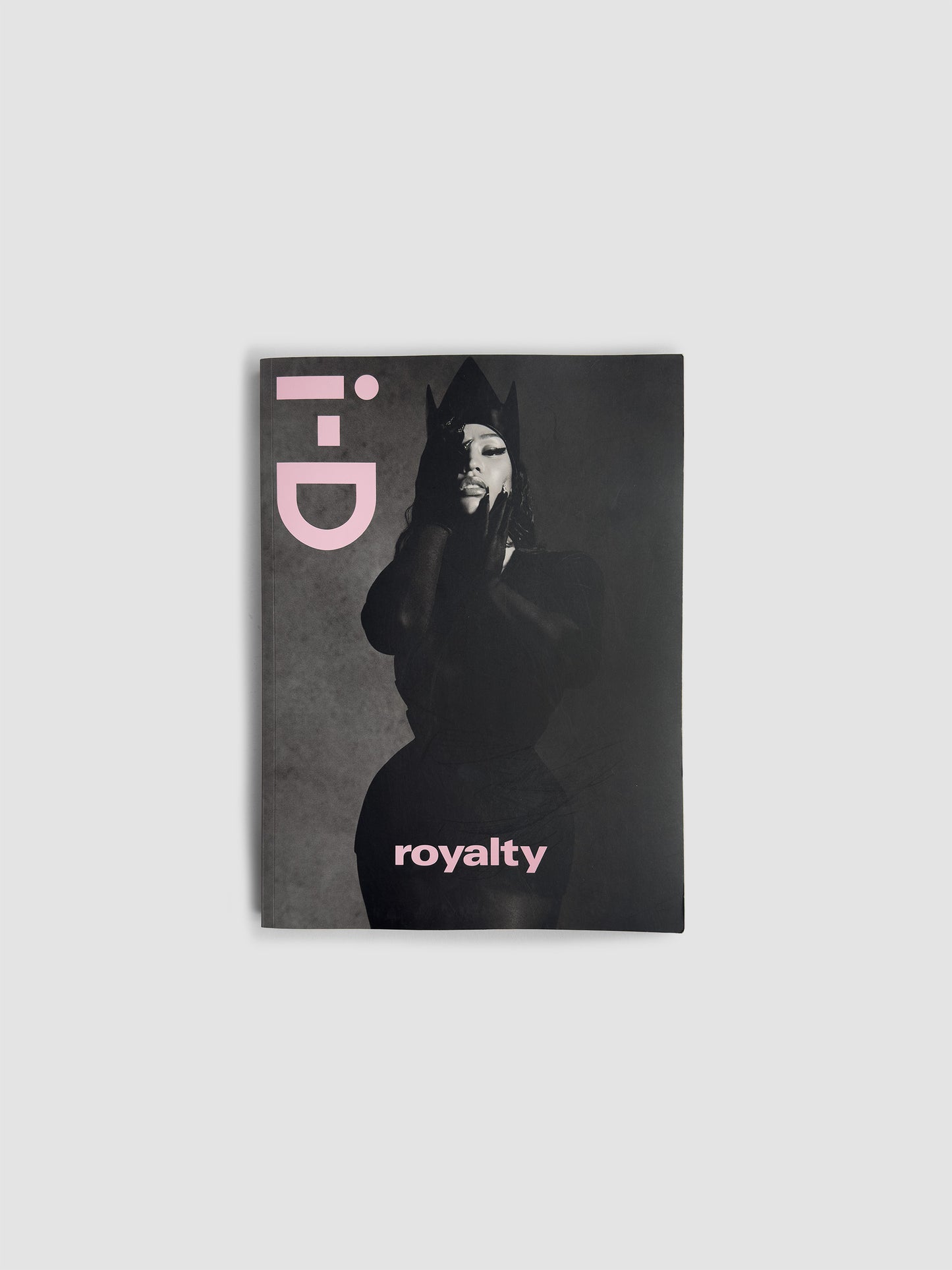 i-D - Royalty - Via Store