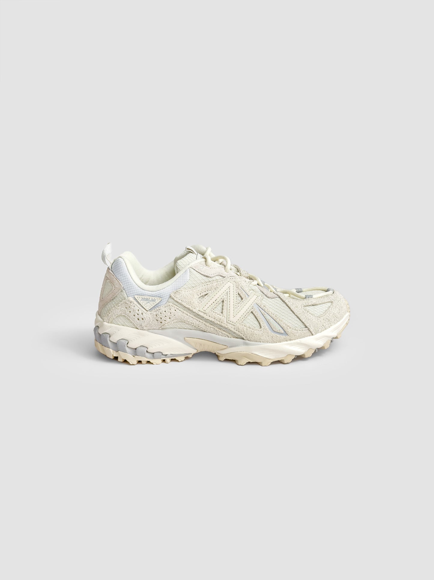 ML610 TF Sneaker in Beige