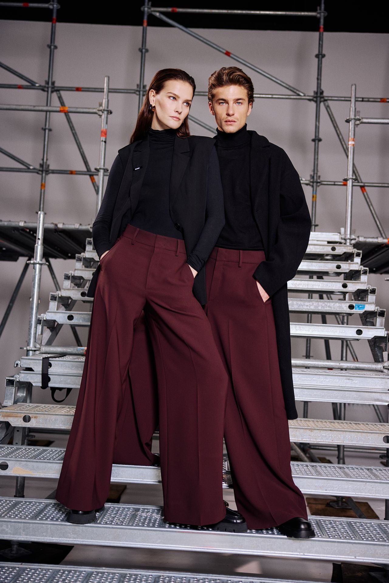 Pants Ivon Barolo