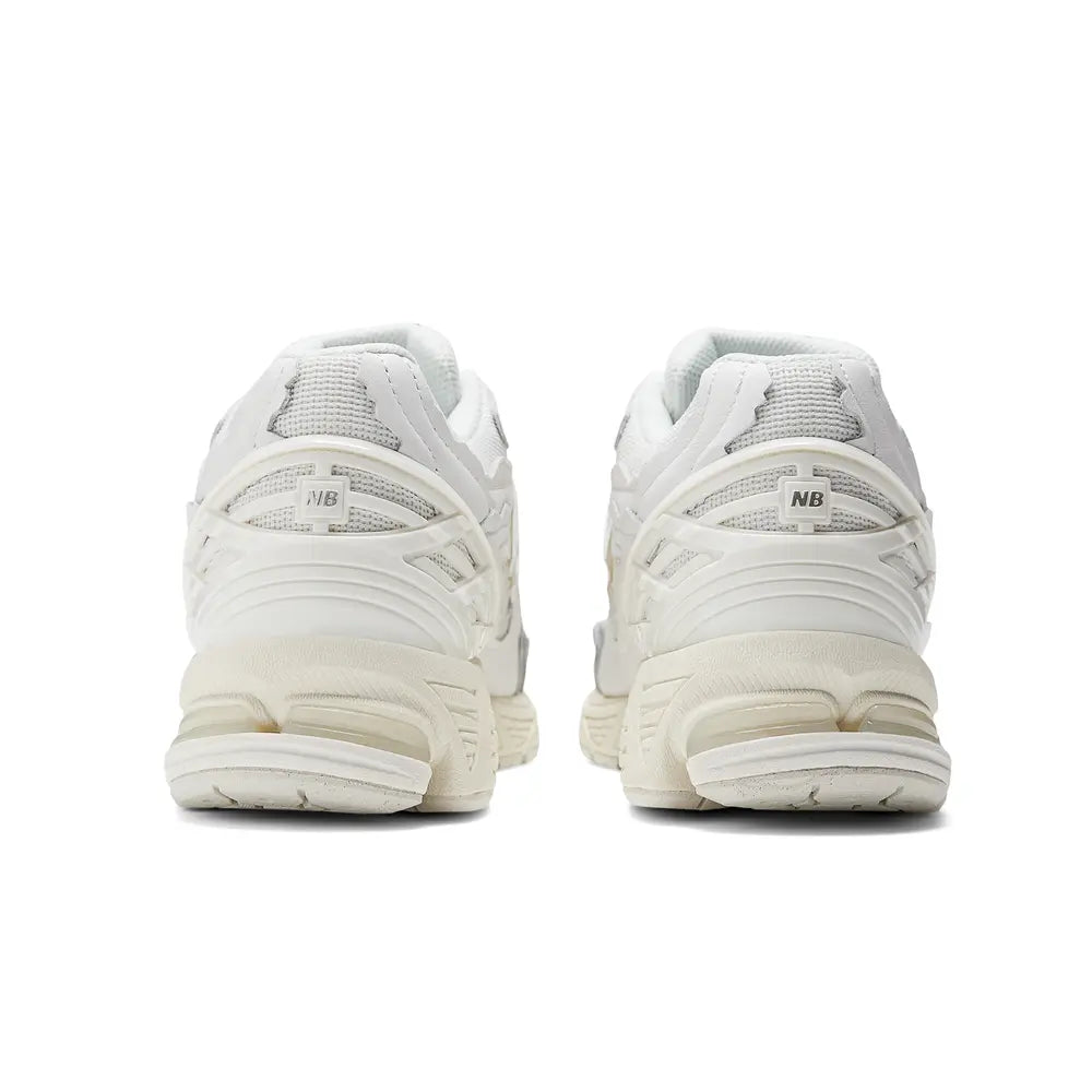 M1906DE Sneakers in White