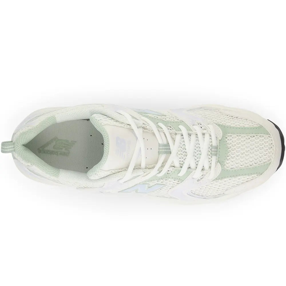 MR530ZO in White & Multicolor