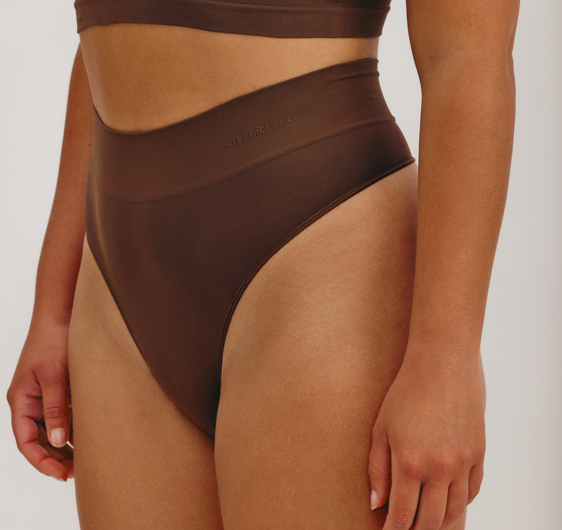 Thong Smooth Walnut