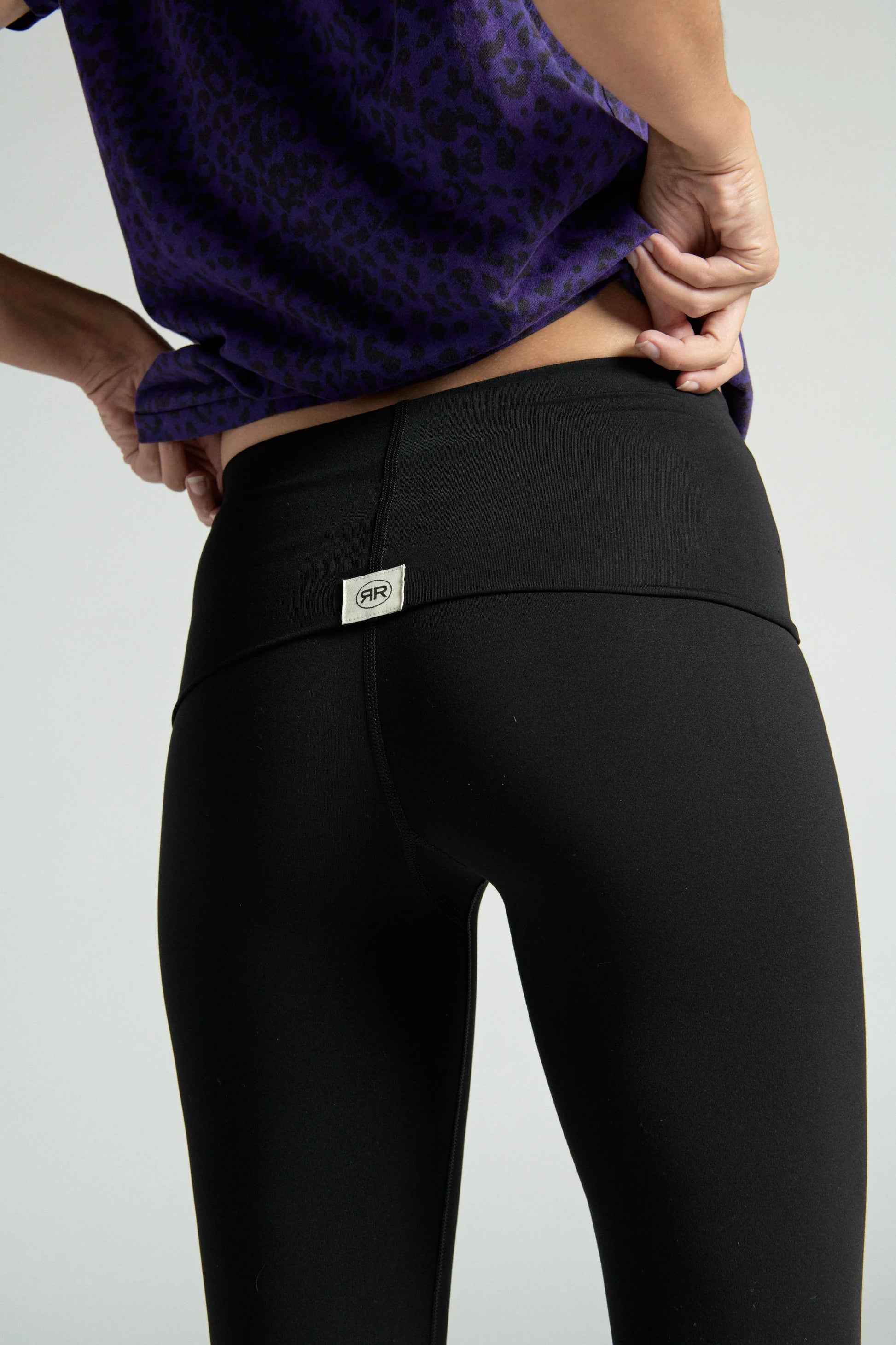 Sculpted Workout Leggings - Via Store
