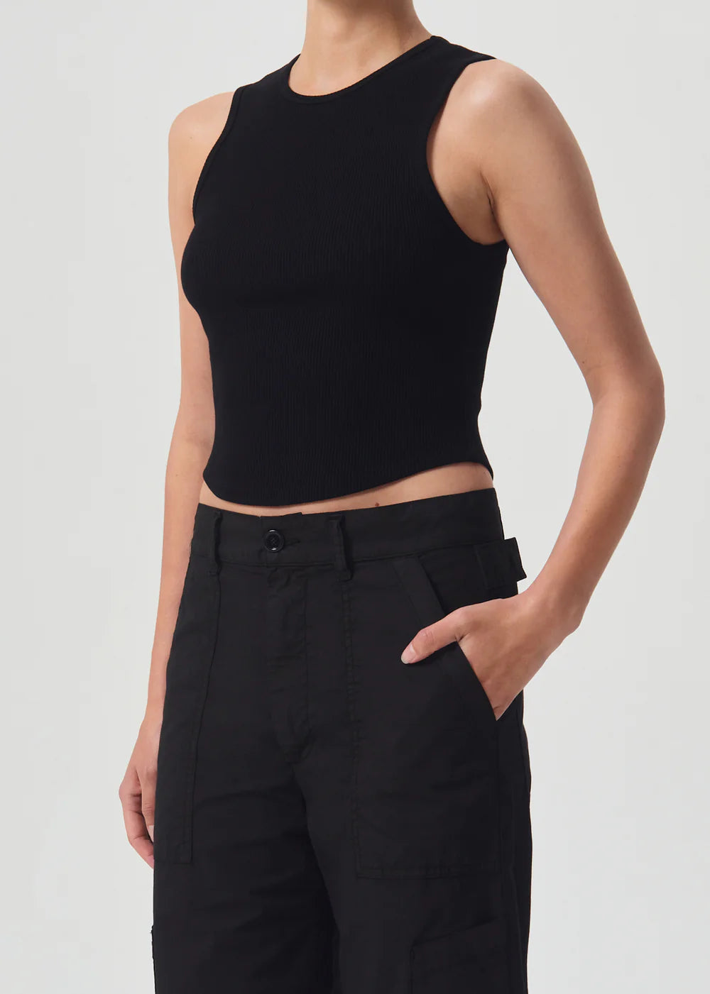 Nova Cropped Tank Black