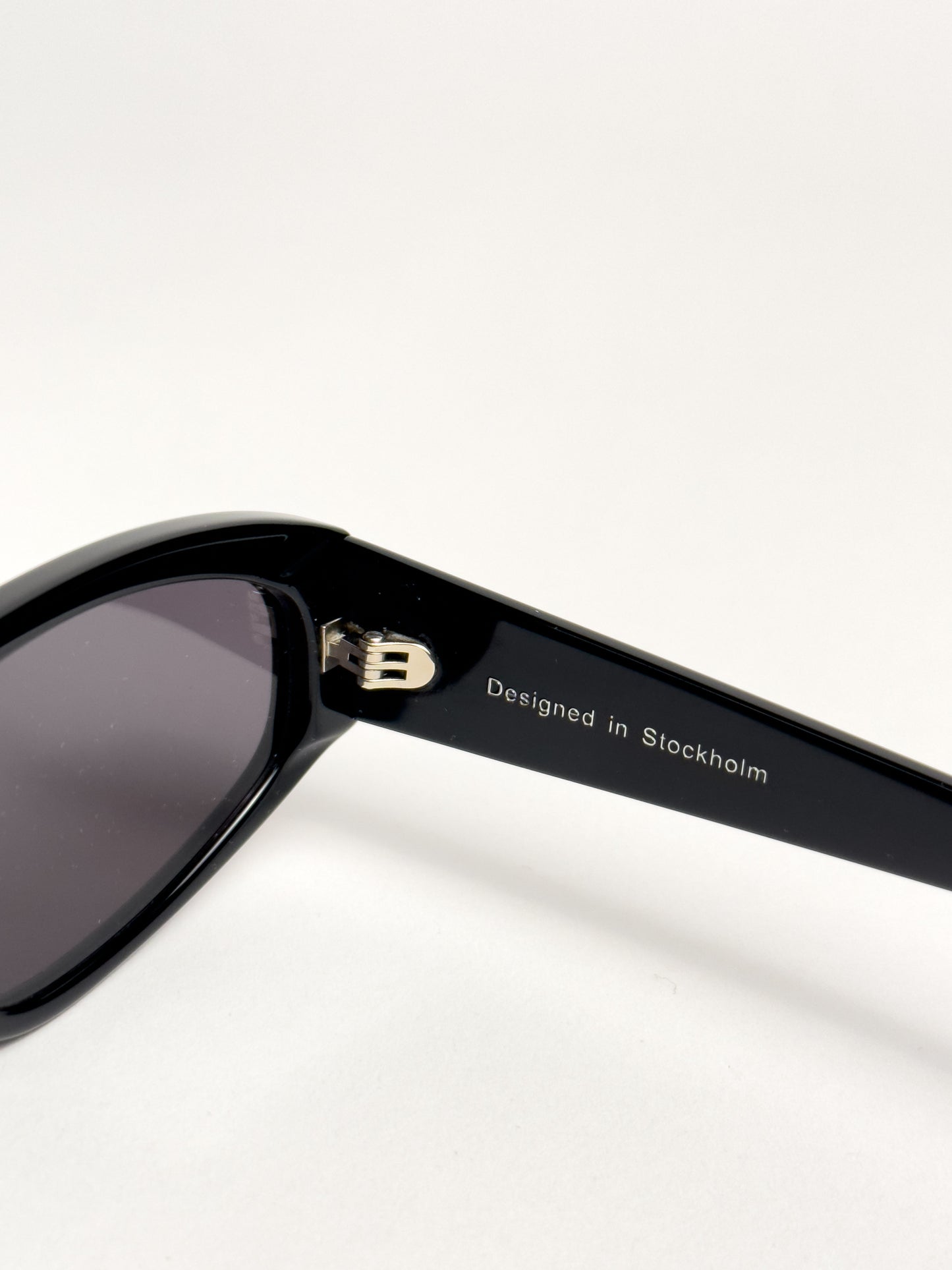 Sunglasses 09.2