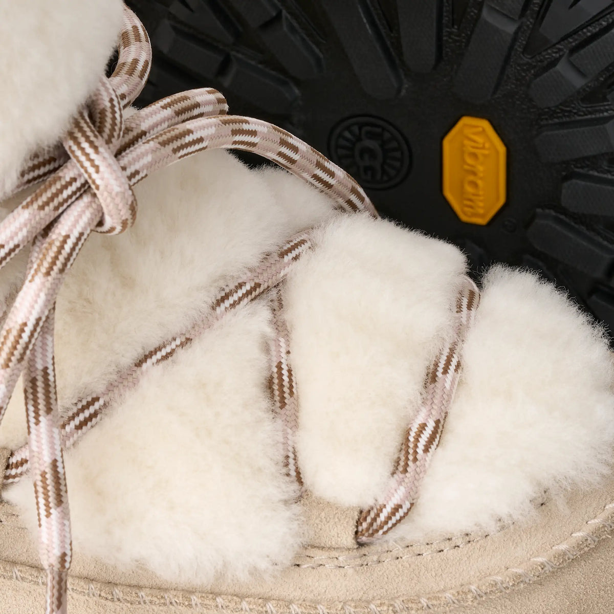 Boot Tread Fluffed Moonlight