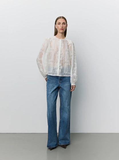 Shirt Cora Embroidered White