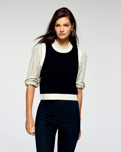 Vest Future Black & White