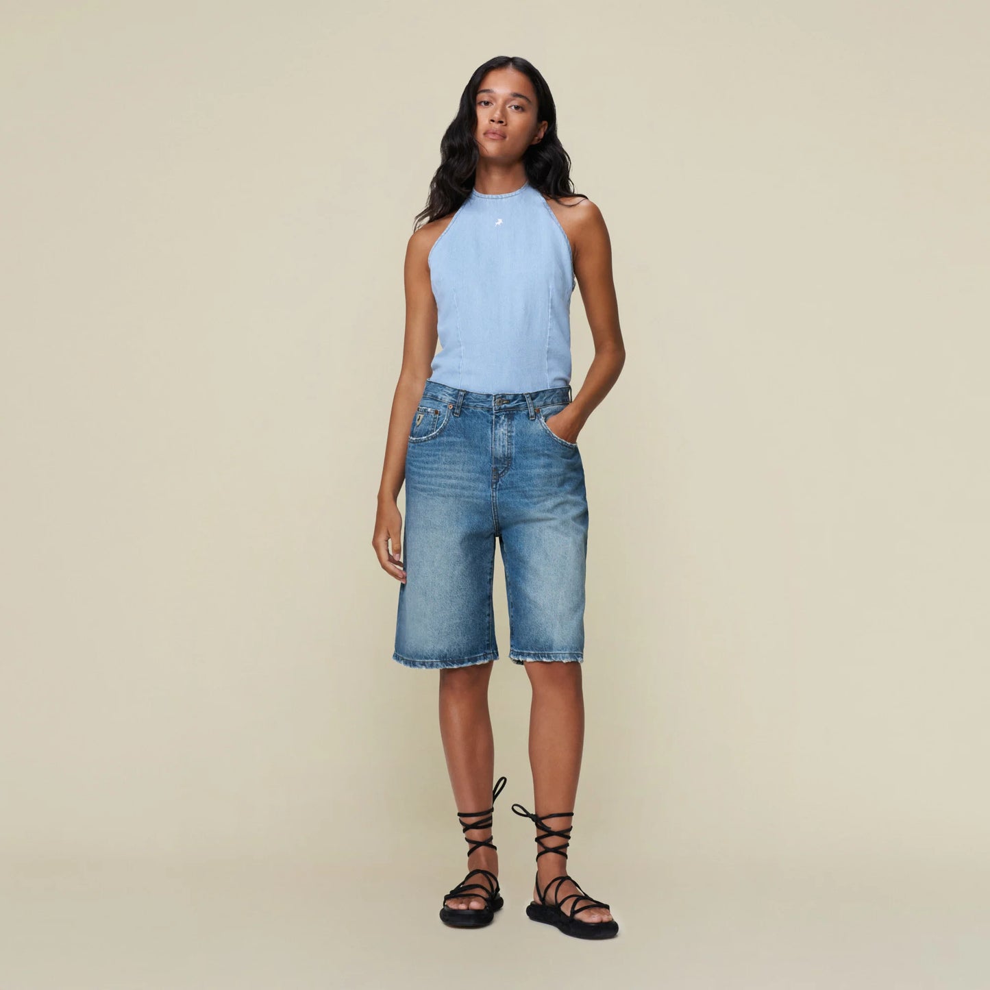 Shorts Camille Jackson Distressed Stone