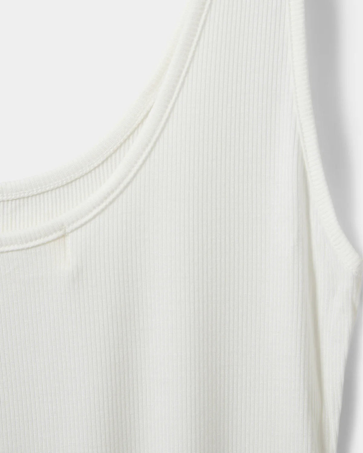 Top Diza White