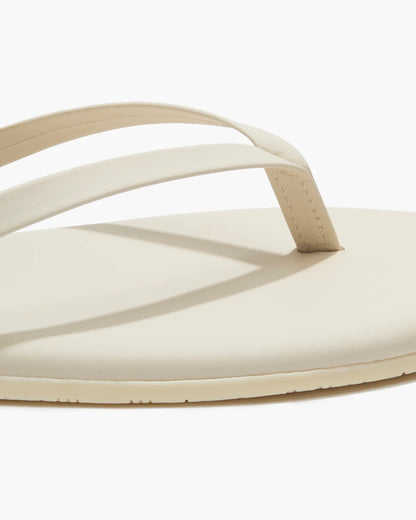 Flip Flops Lily Pigments White