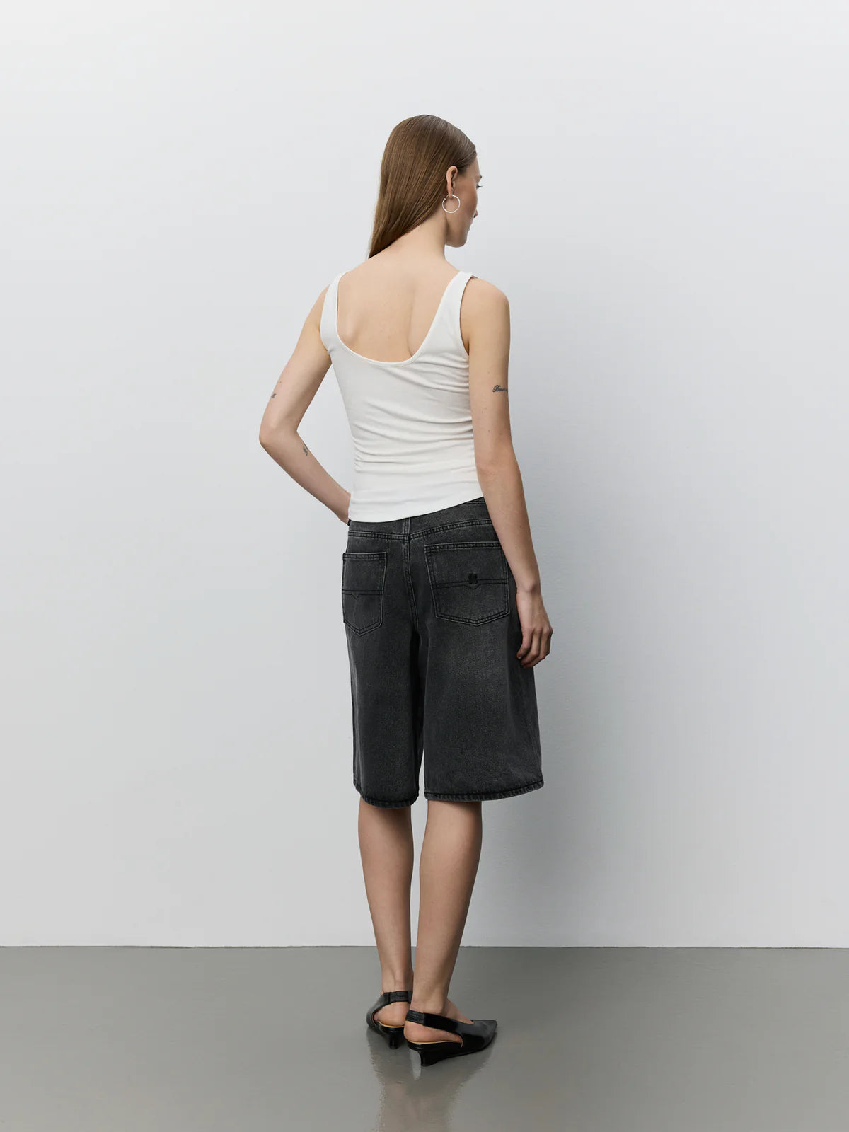 Top Diza White