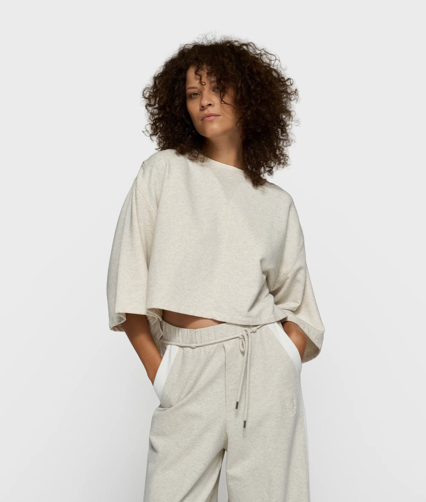 Sweatshirt Shoulder Gathering Cream