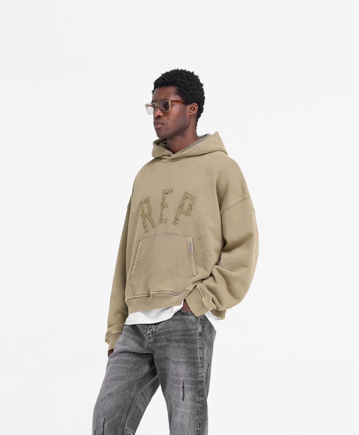 Hoodie REP Applique Fawn