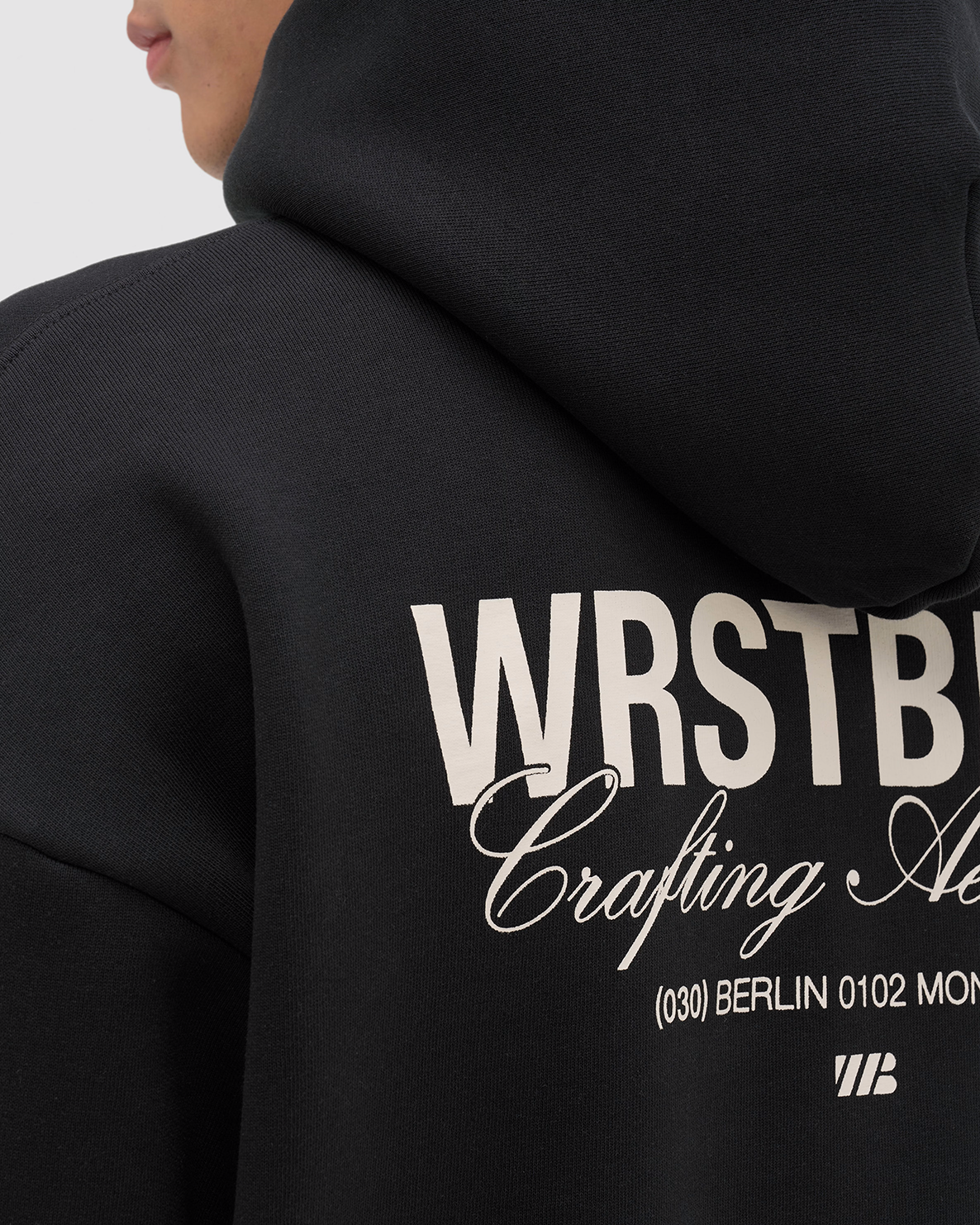 Hoodie Studio V13 Jet Black