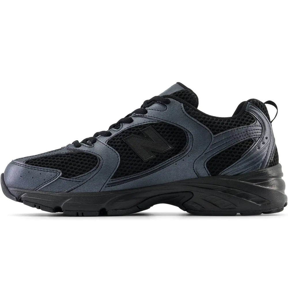 MR530PB Sneakers Black