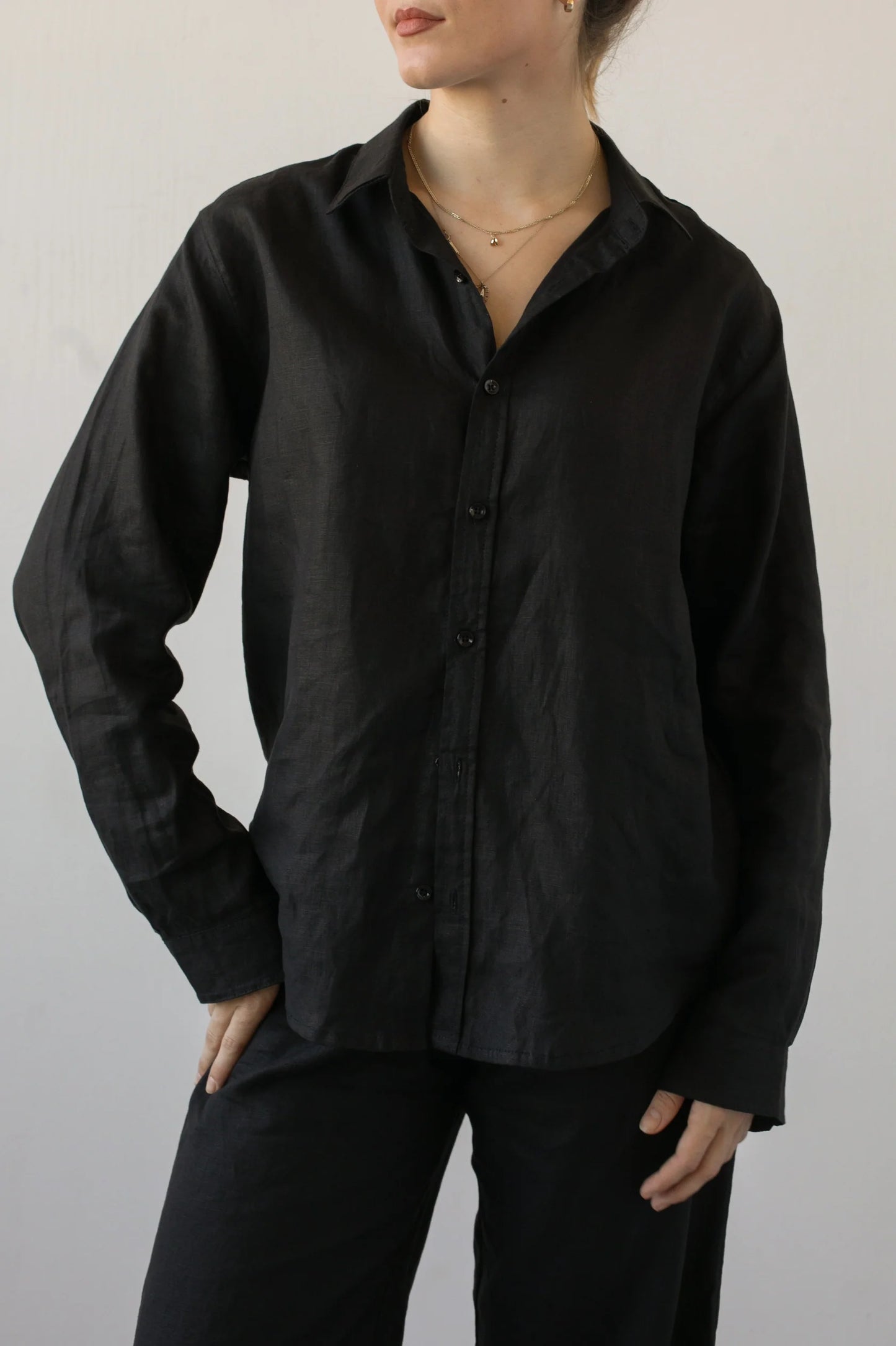 Shirt Madu in Black