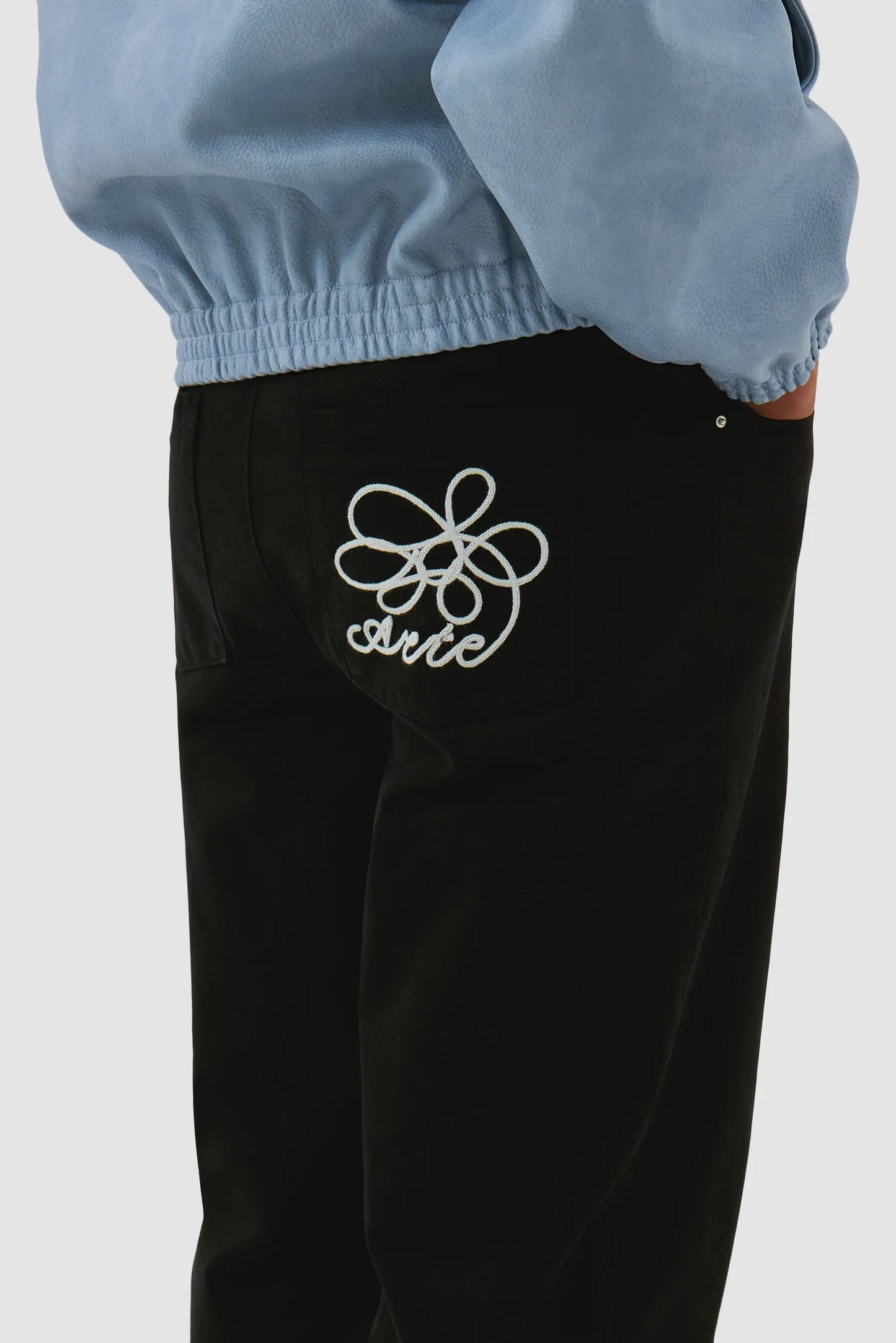 Pants Embroidery Pocket Black