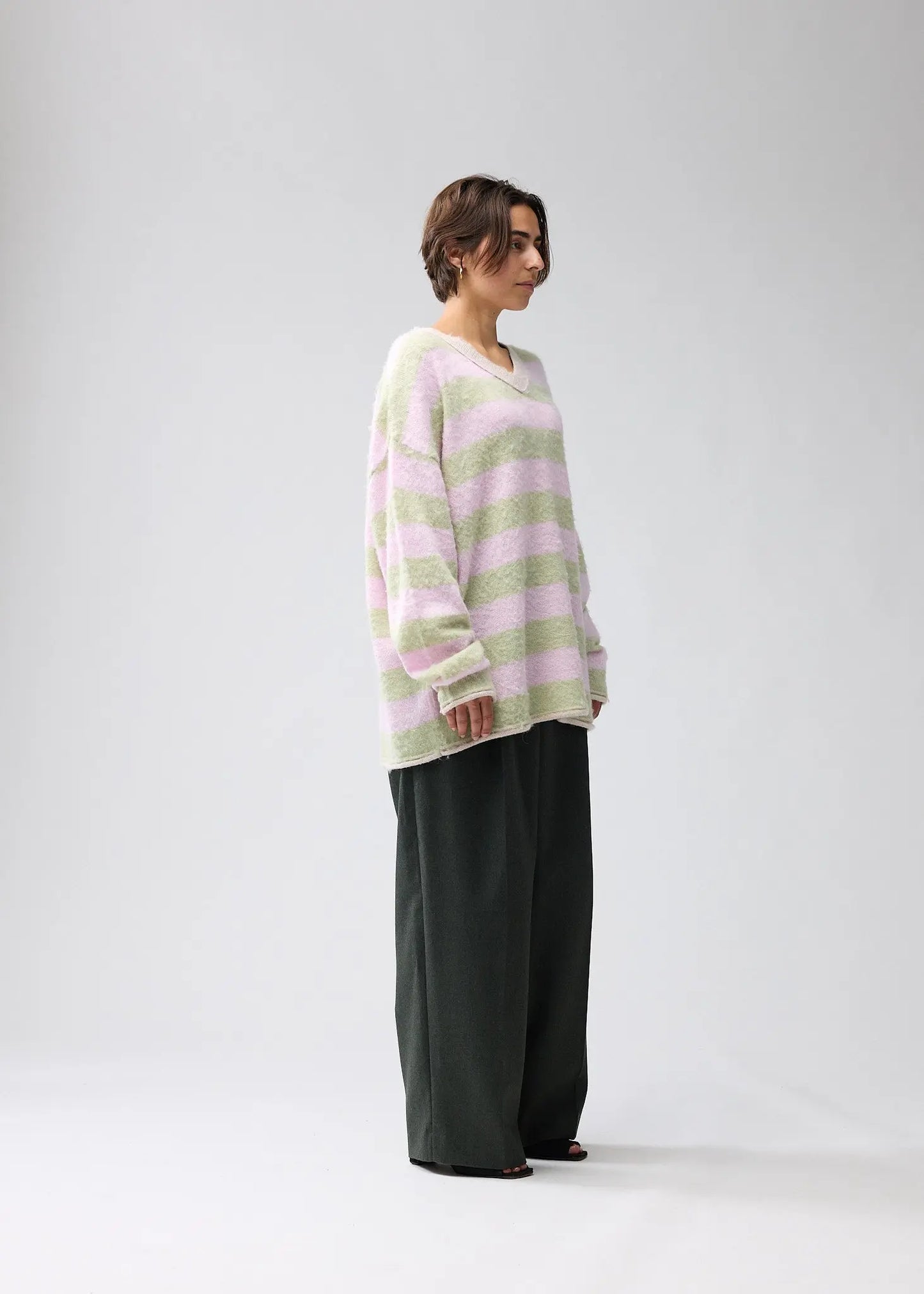 Sweater V-neck Green/Pink Stripes