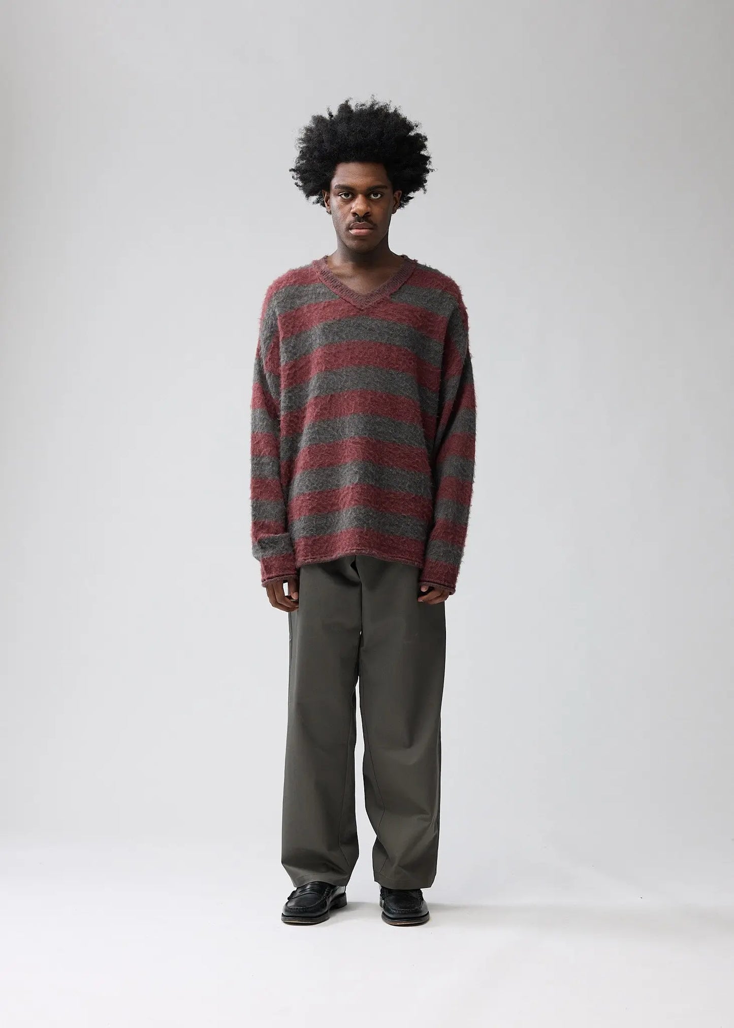 Sweater V-neck Antra/Brown Stripes