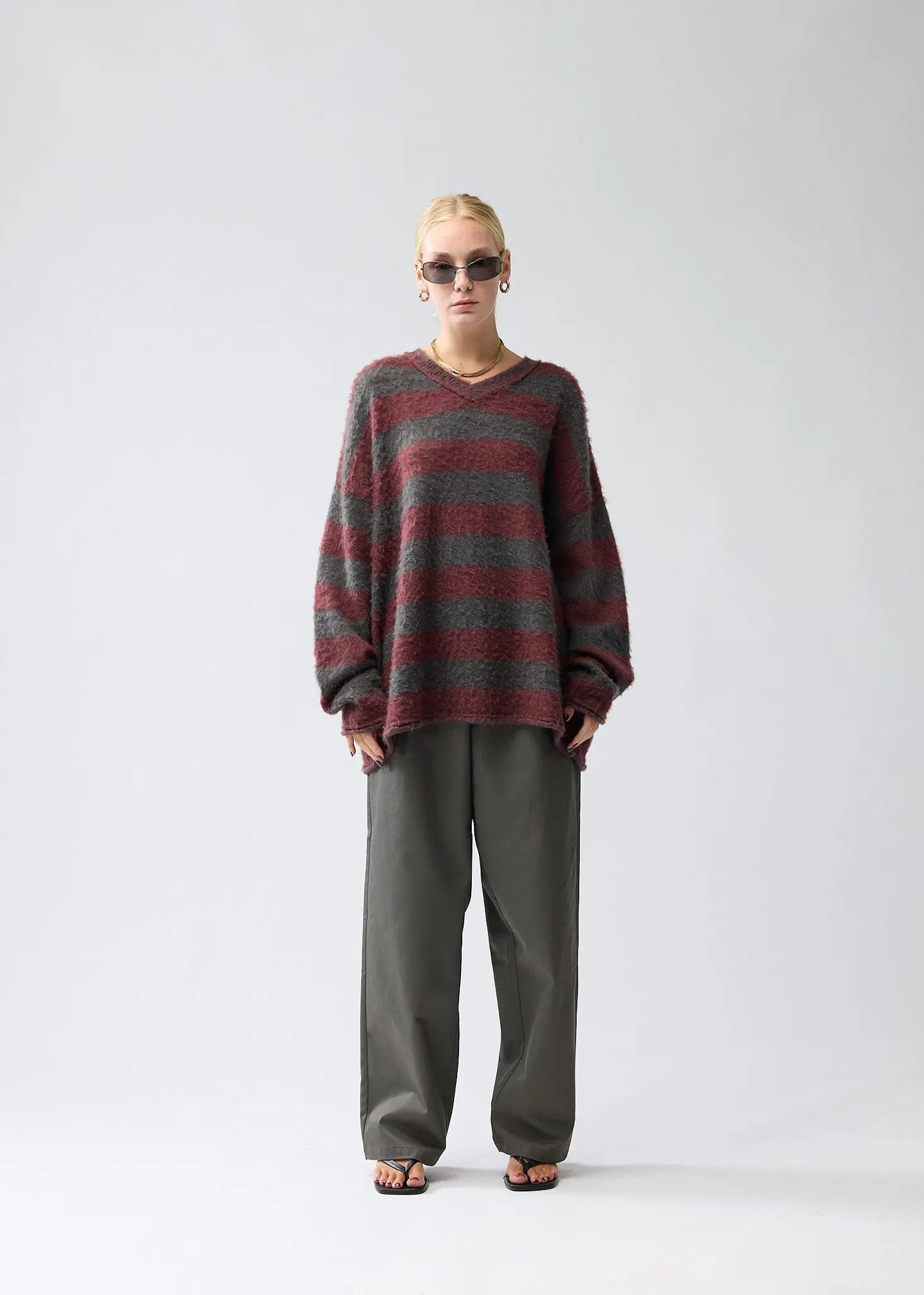 Sweater V-neck Antra/Brown Stripes