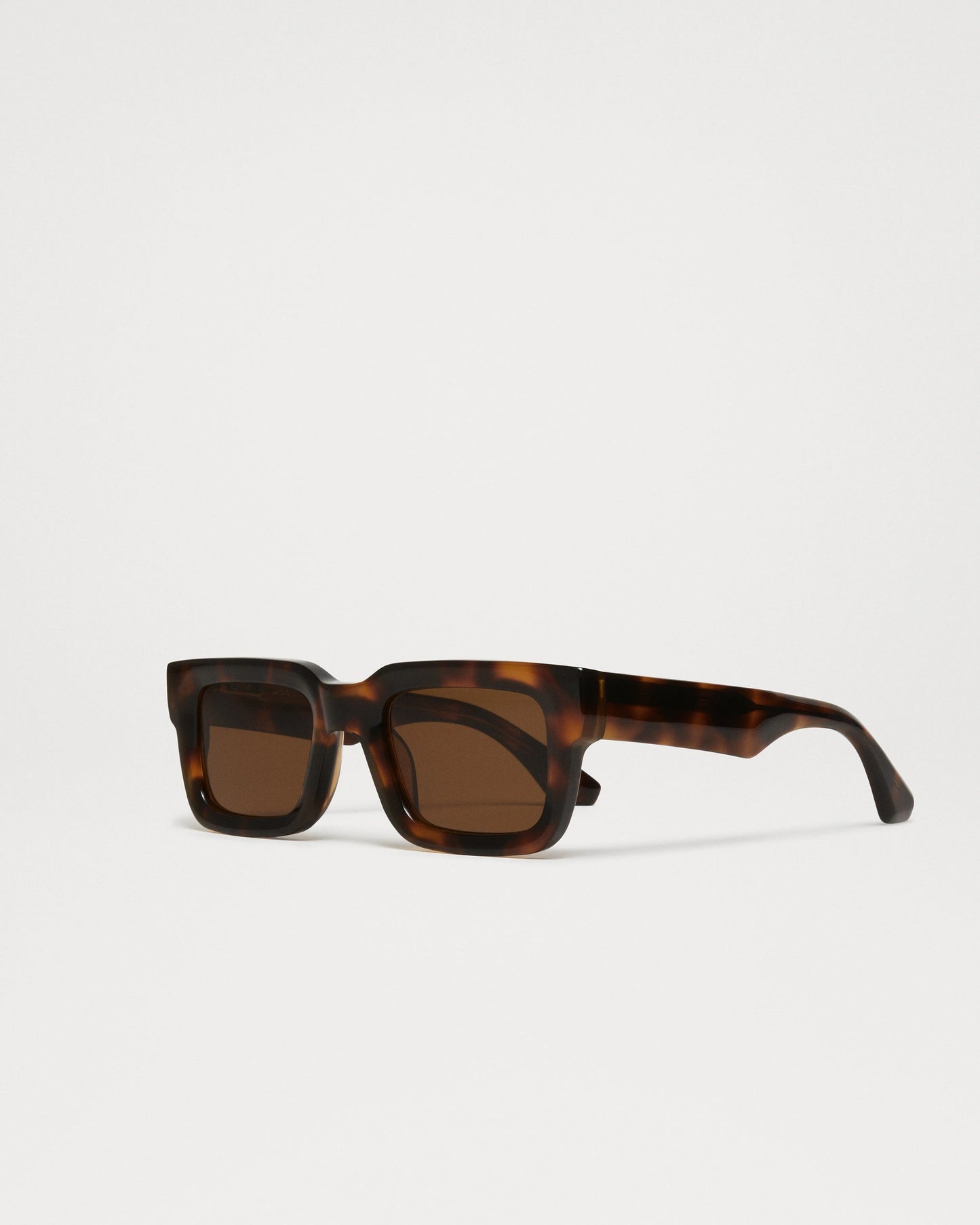 Sunglasses 05 Core Tortoise
