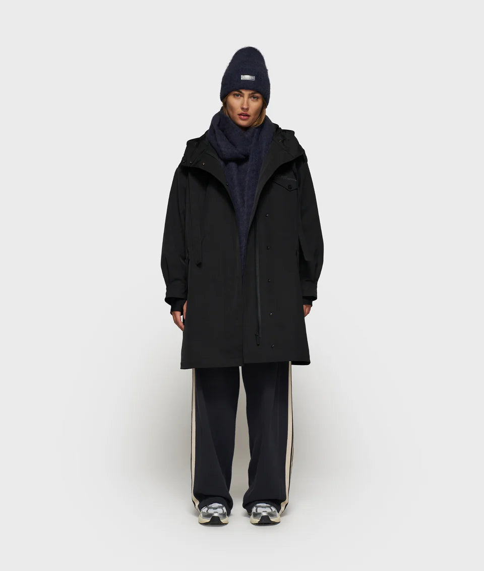 Raincoat Famous Black