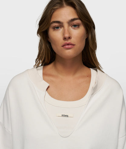 Sweater Double V-neck Cream