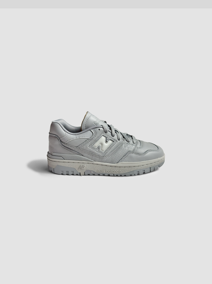 BB550MCB Sneakers in Grey