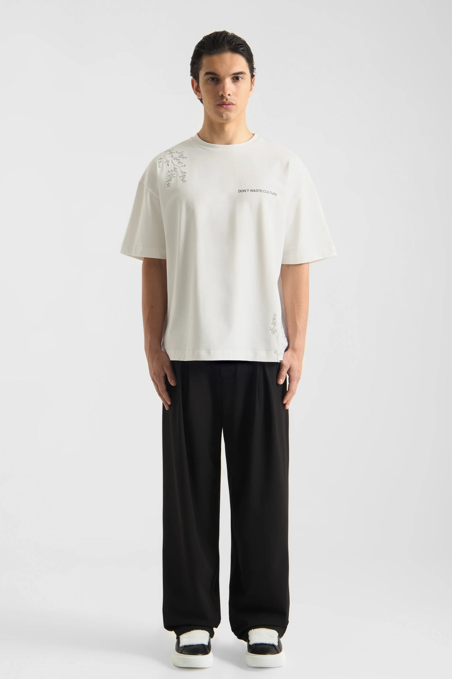 T-shirt Morikae Offwhite