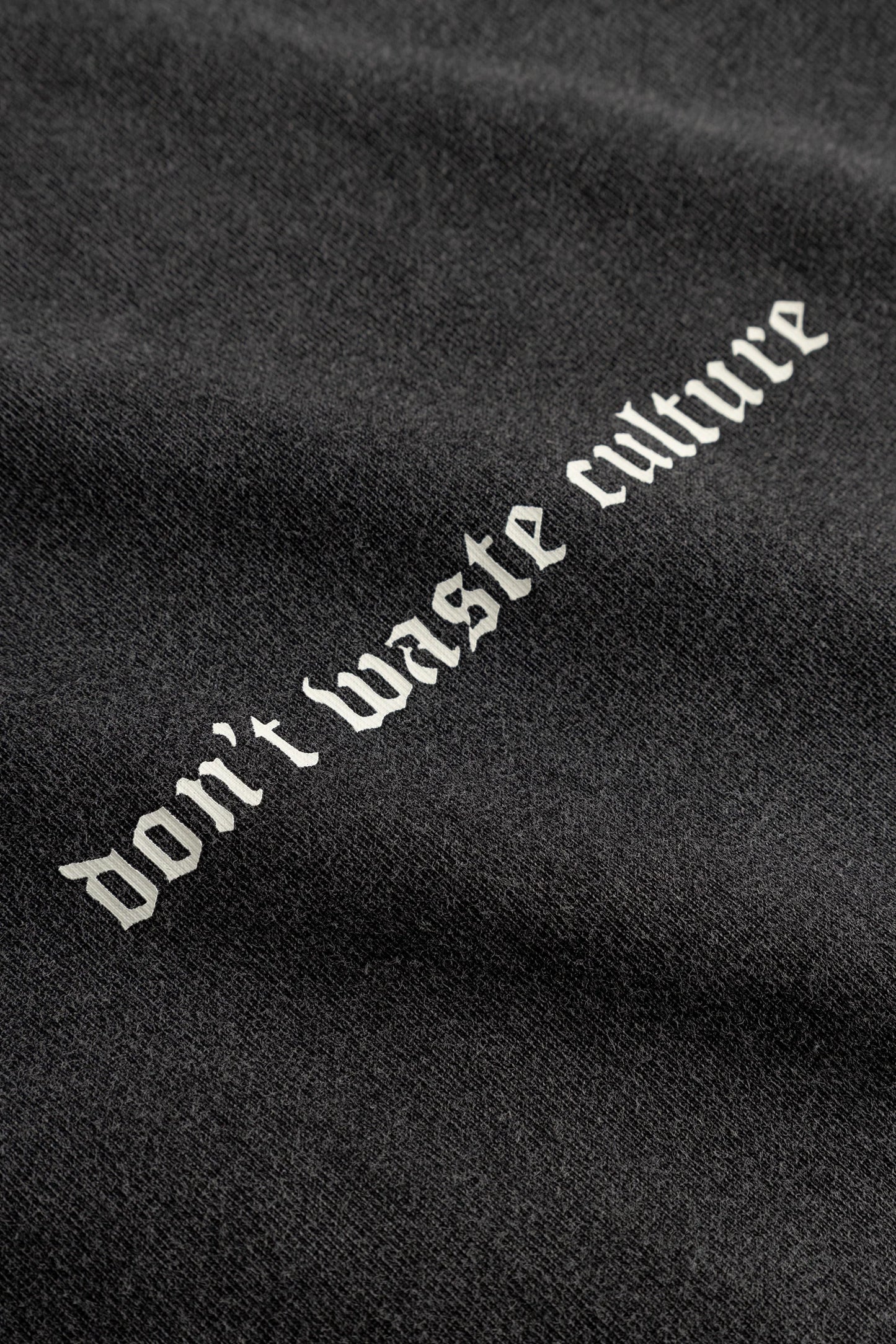 T-shirt Olivinne Faded Black