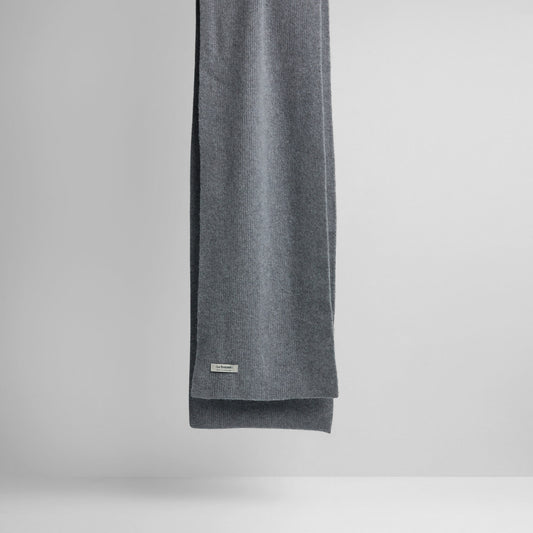 Scarf in Smoke Grey